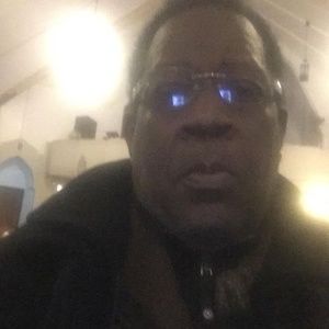 Meet your Posher, Jean